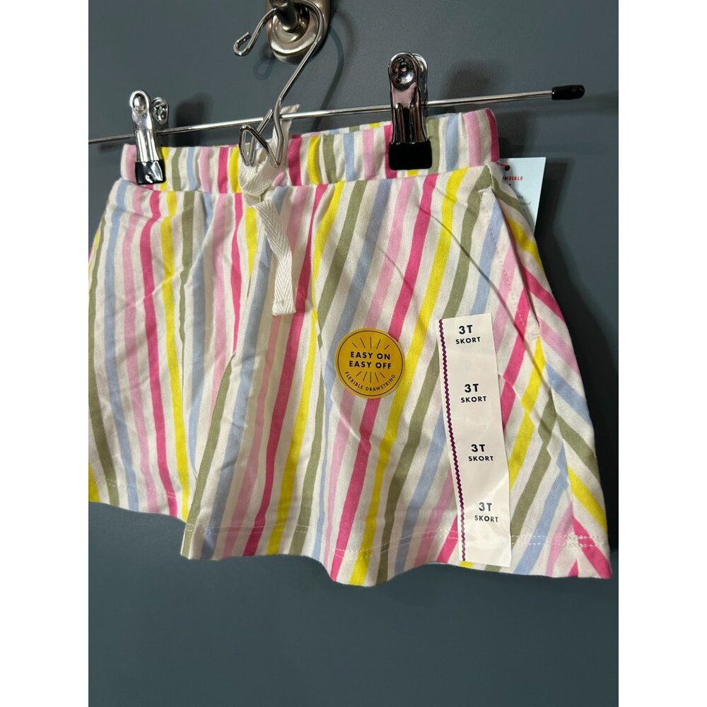 NWT 3T Toddler Girls' Striped Skirt with Built in Shorts and pockets, Cat & Jack